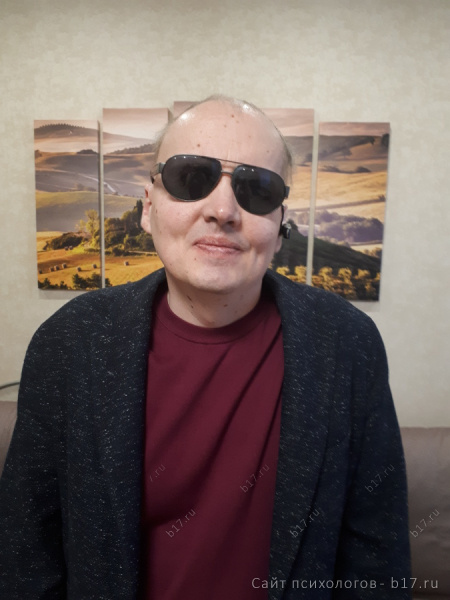 Обложка для статьи: Меня позвал Серега на выставку Ван Гога … (или портреты любви)