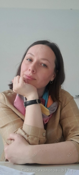Обложка для статьи: Психолог друзьям не психолог