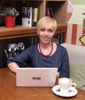 Обложка для статьи: Трудности сепарации от родителей. Выход в наркотиках?