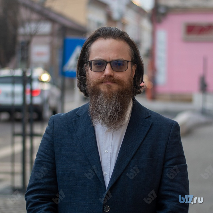 Обложка для статьи: Как отличить психиатОра от врача-психиатра? Диагностические признаки психиатОра