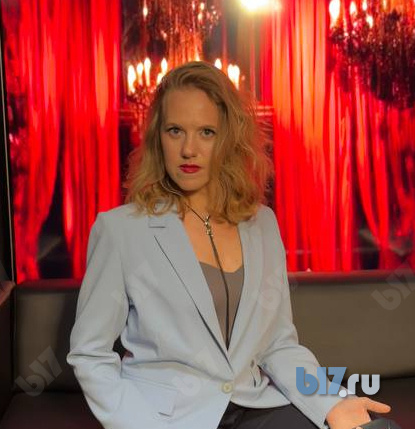 Kievda porno filmda suratga tushaman.